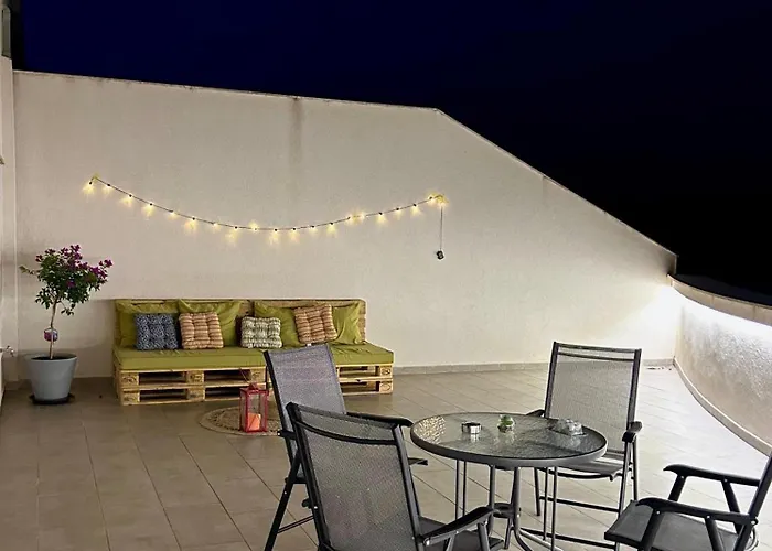 Gibel Apartman Golem